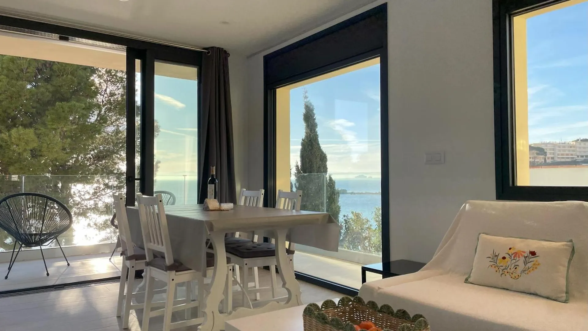 Veuras El Mar - Madrague Beach Apartment 15 Roses