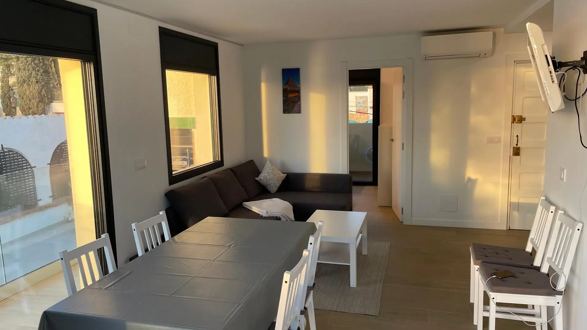 Veuras El Mar - Madrague Beach Apartment 15 Roses